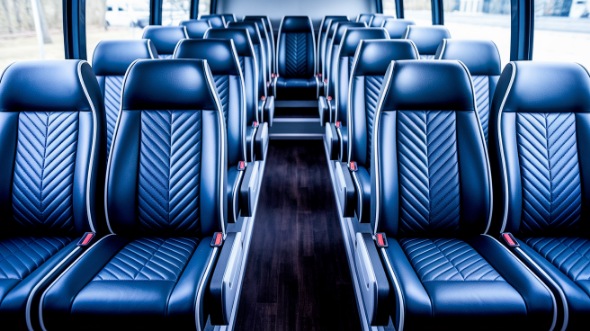 wichita 25 passenger minibus rental